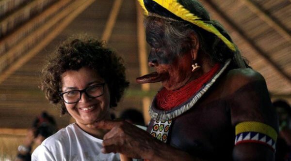 Filha de Chico Mendes defende os povos da floresta e a preservação da Amazônia